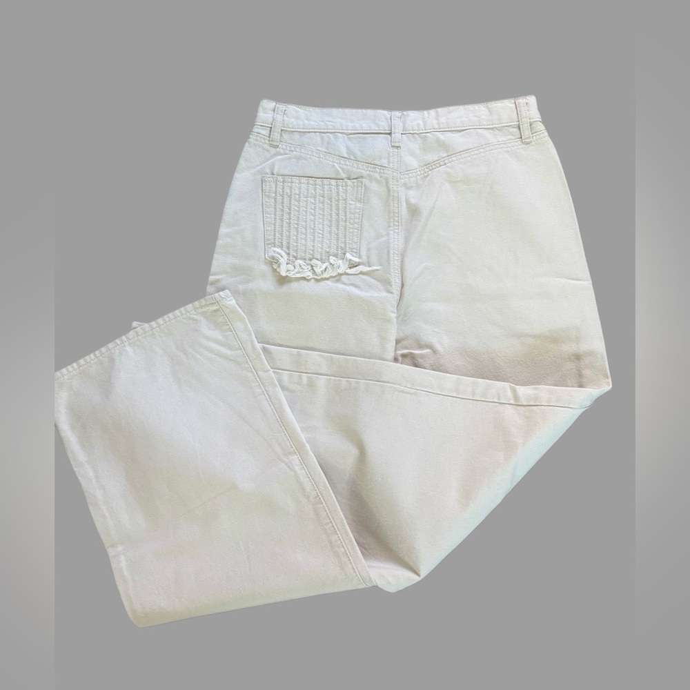 LAST CHANCE! Tory Burch| NWOT | Cream Distressed Wide Leg Jeans | size 29